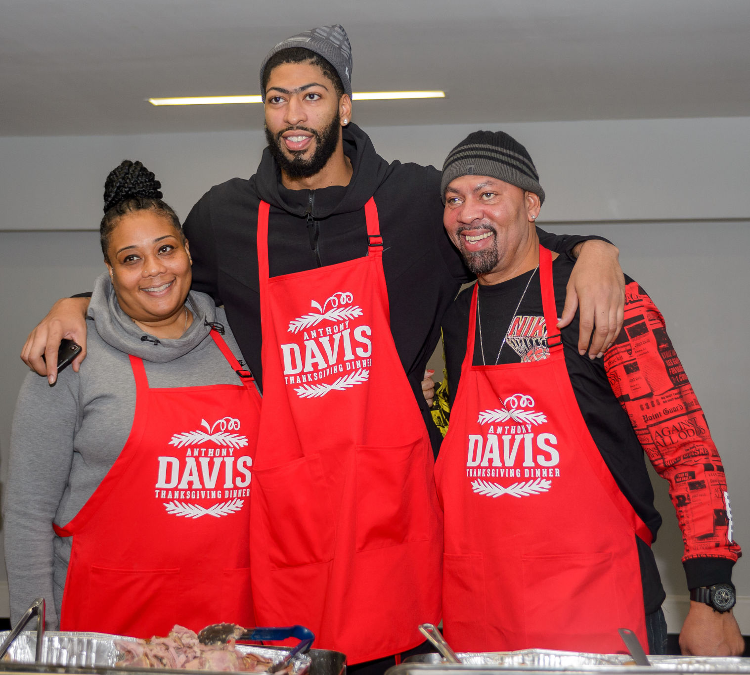 NO.davisgiving.1116189371.JPG